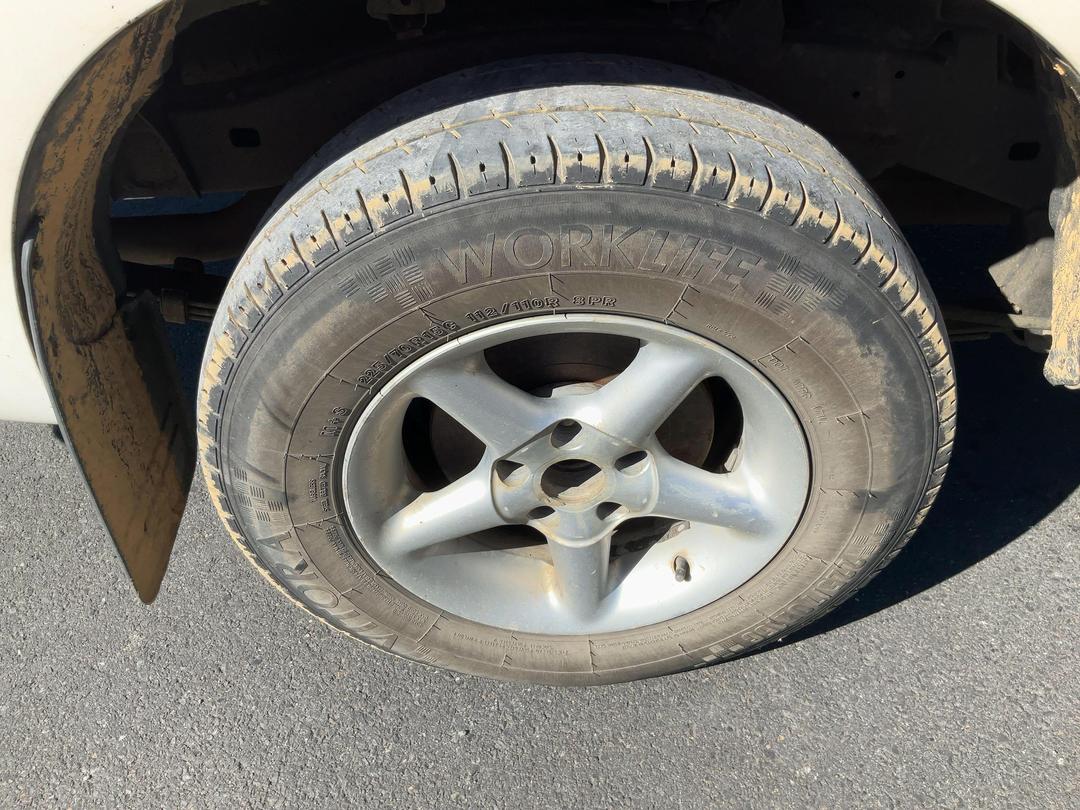 Photo '9' of Toyota Hilux 3.0TD 2WD DCU