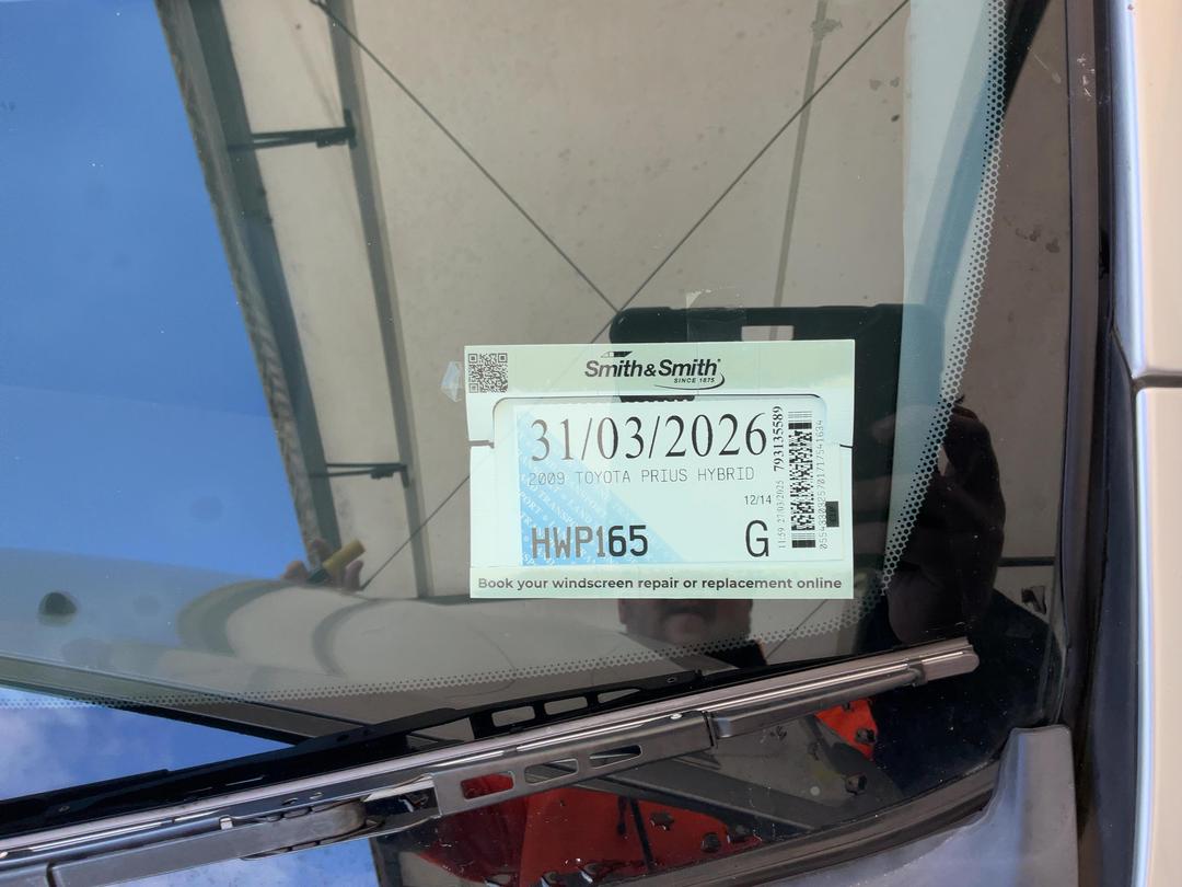 Photo '27' of Toyota Prius Hybrid