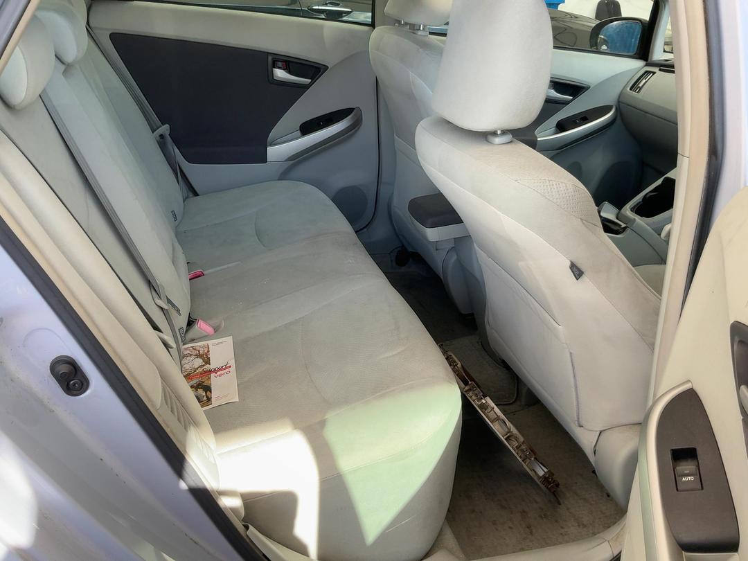 Photo '18' of Toyota Prius Photo '18' of Toyota Prius