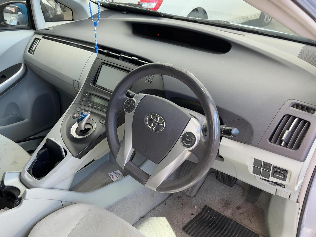 Photo '20' of Toyota Prius Photo '20' of Toyota Prius