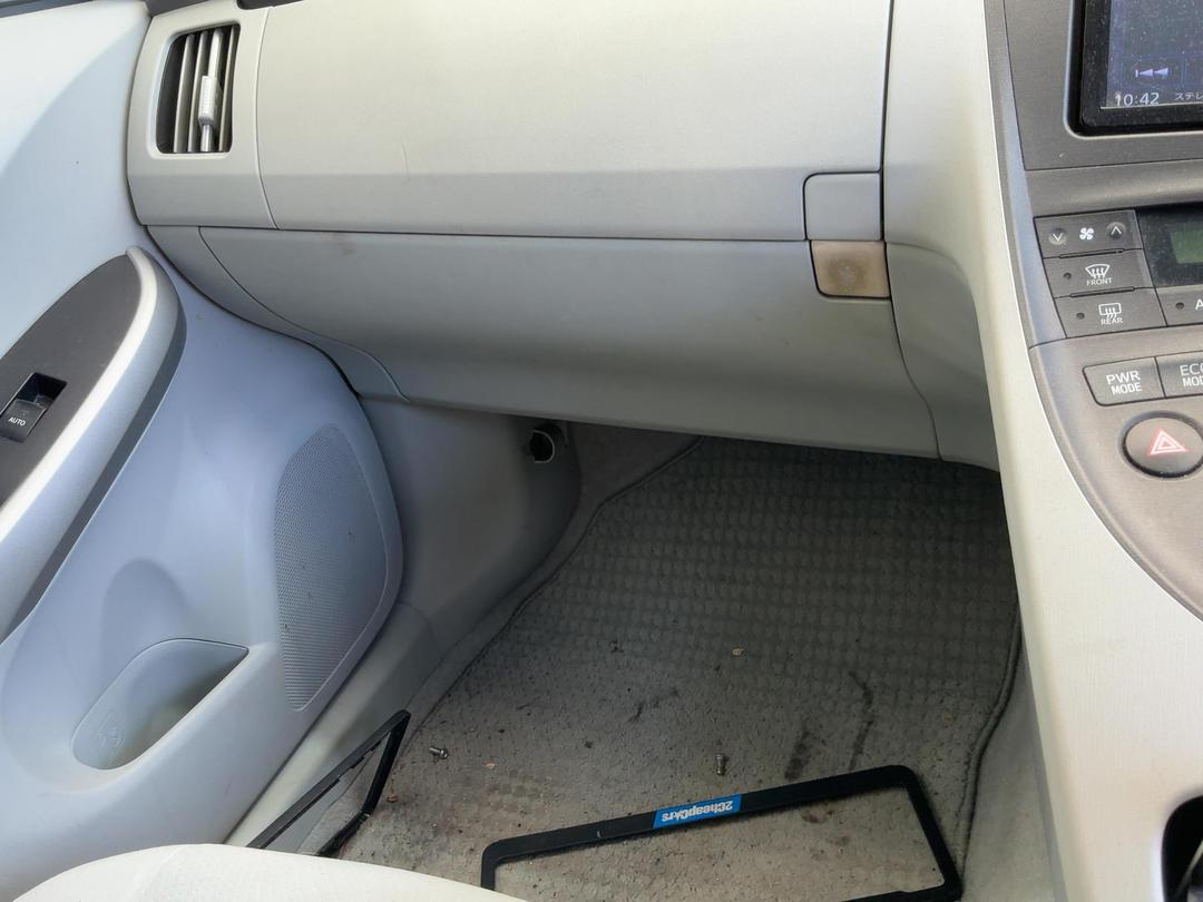 Photo '24' of Toyota Prius Photo '24' of Toyota Prius