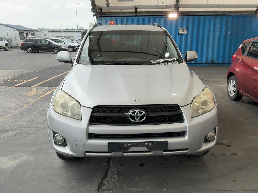 Photo '5' of Toyota RAV4 Limited