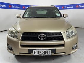 Photo '2' of Toyota Rav4