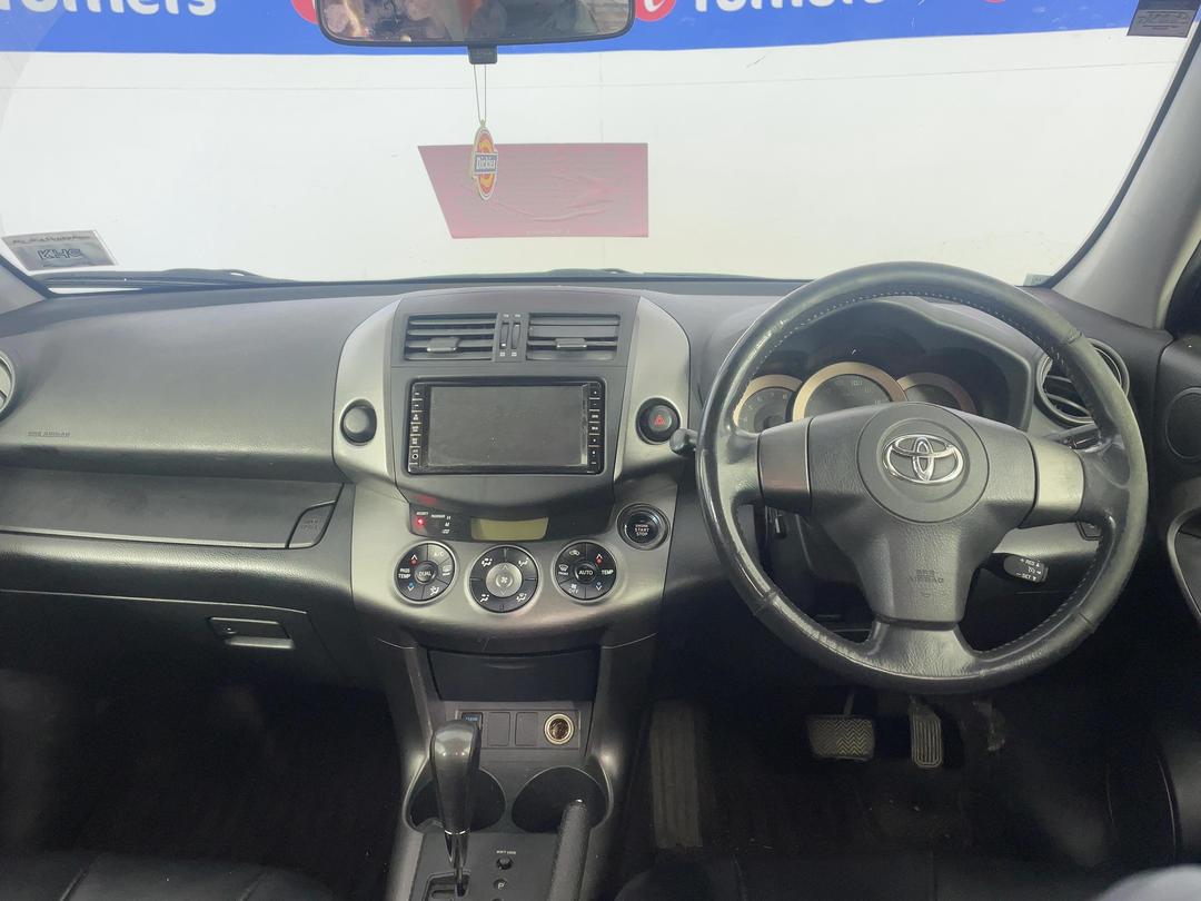 Photo '15' of Toyota Vanguard Photo '15' of Toyota Vanguard