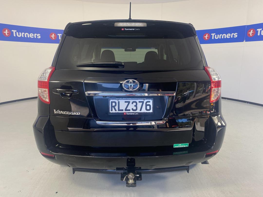 Photo '6' of Toyota Vanguard