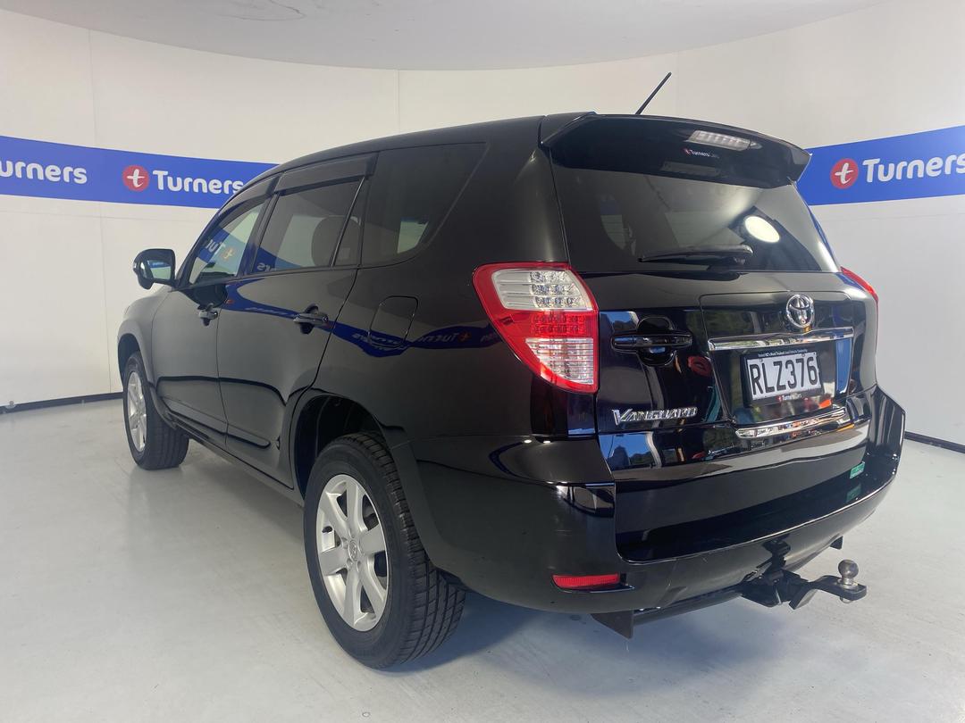 Photo '5' of Toyota Vanguard