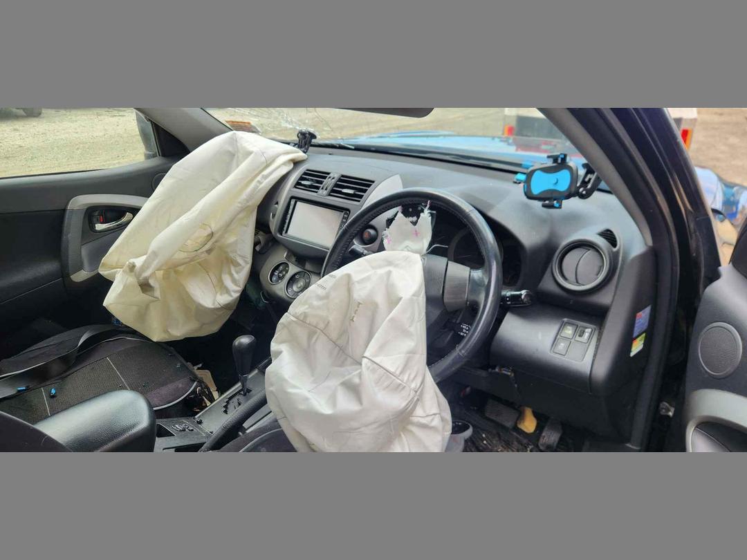 Photo '3' of Toyota Vanguard