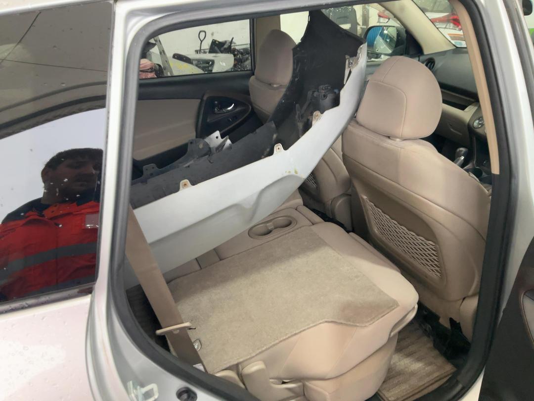 Photo '22' of Toyota Vanguard