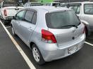 Thumbnail '3' of Toyota Vitz