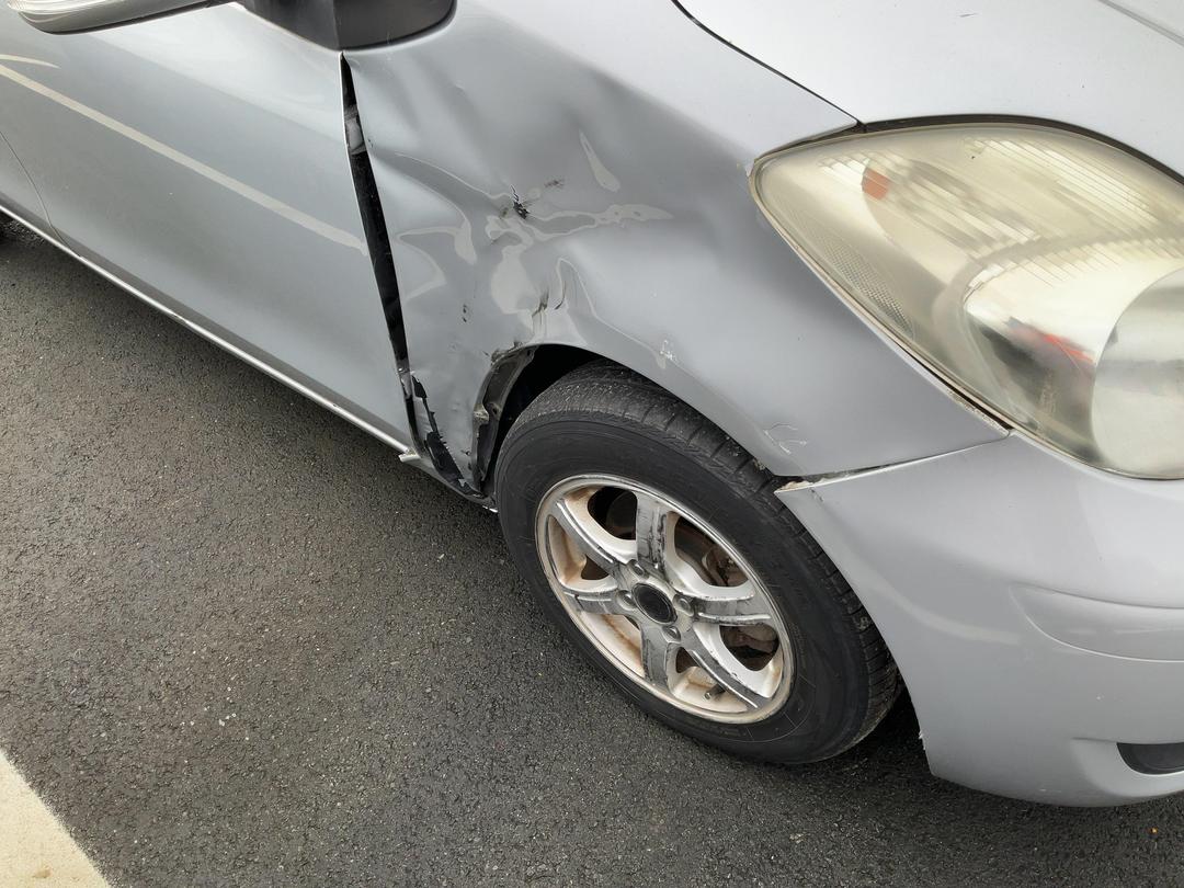 Photo '5' of Toyota Vitz