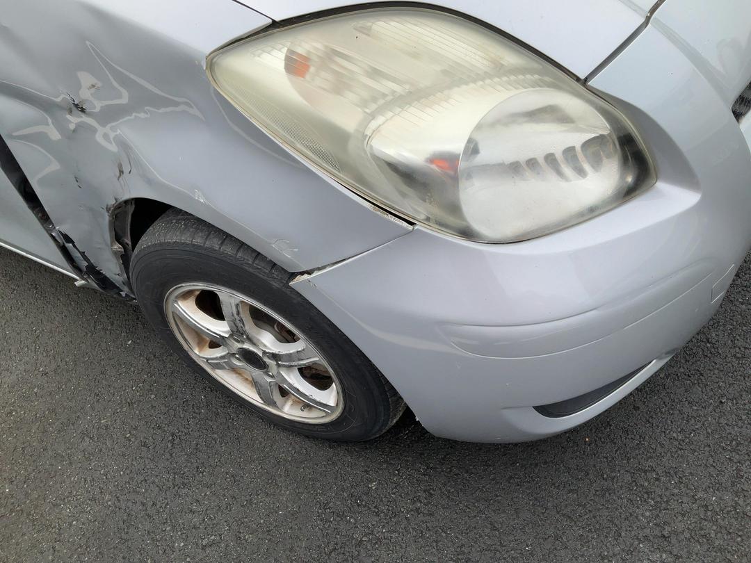 Photo '6' of Toyota Vitz