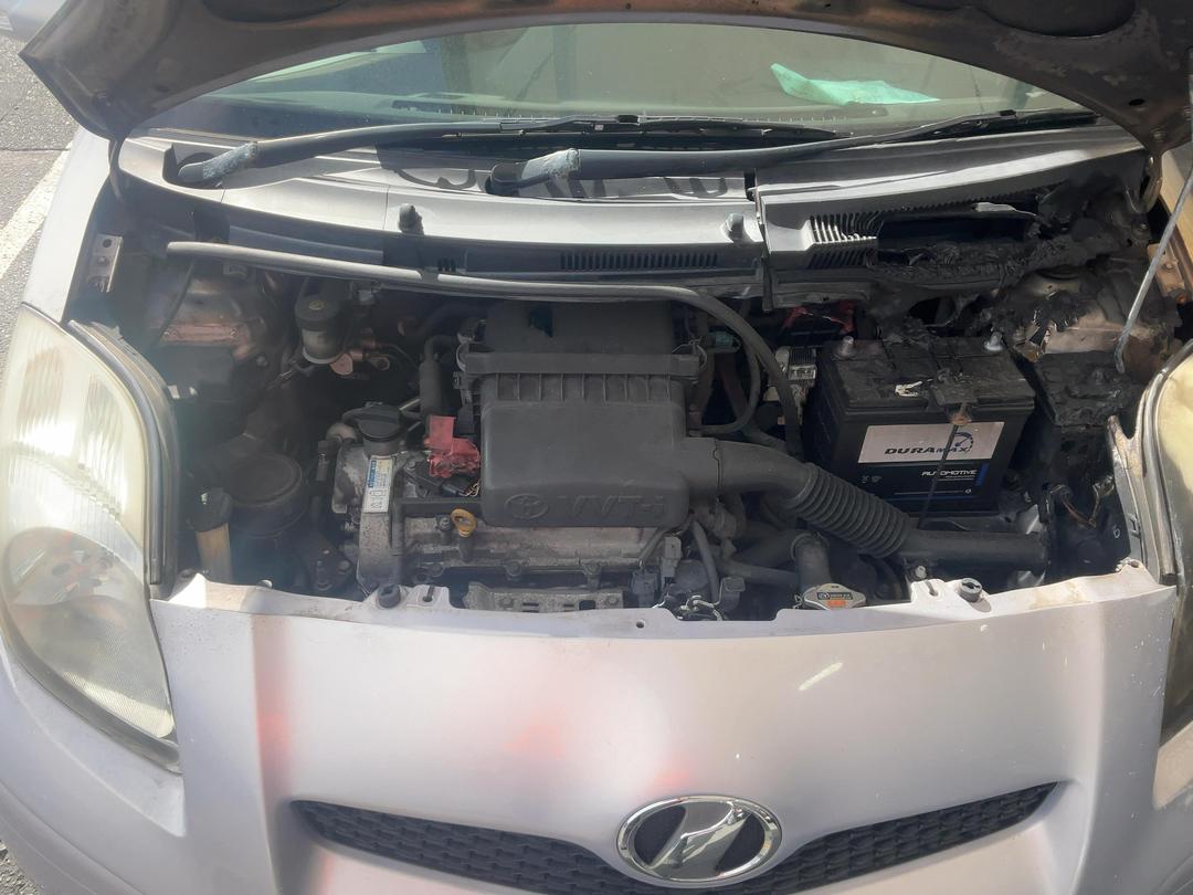 Photo '17' of Toyota Vitz Photo '17' of Toyota Vitz