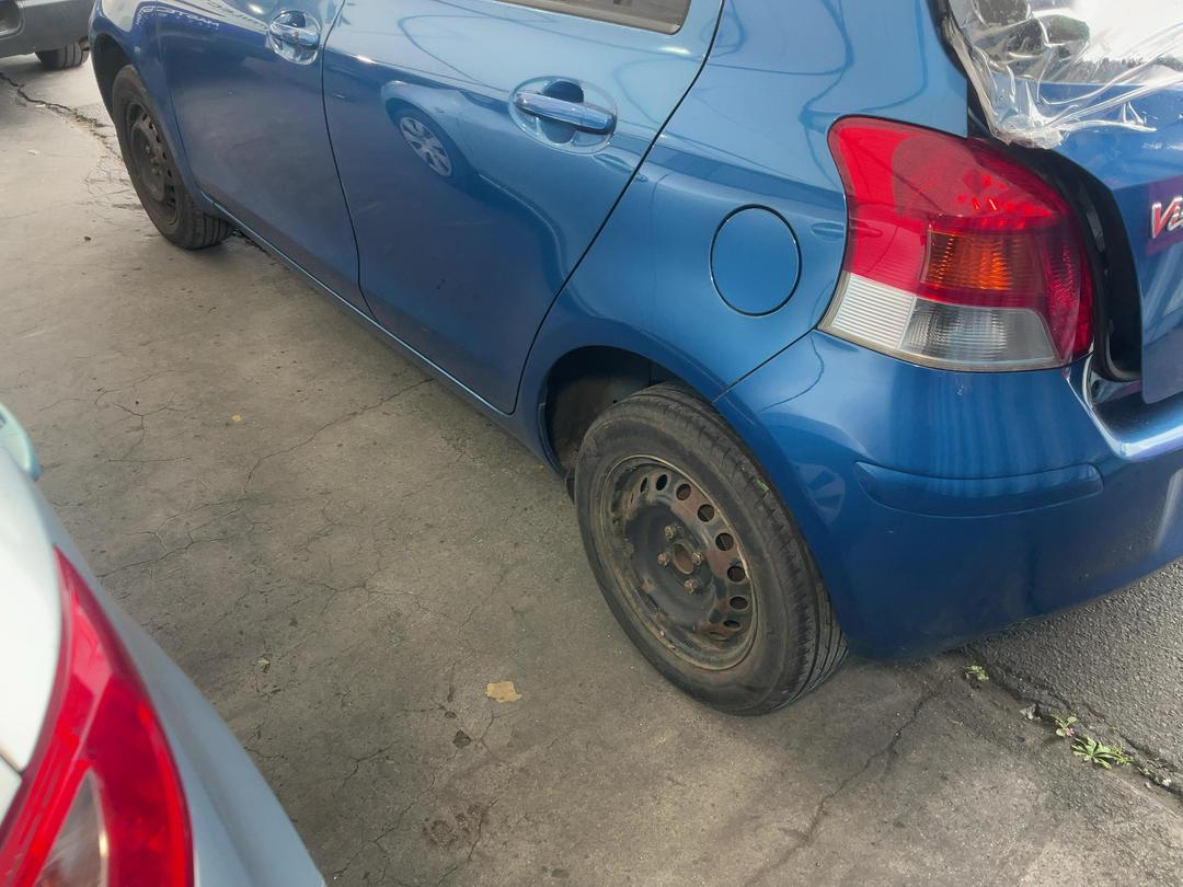Photo '9' of Toyota Vitz Photo '9' of Toyota Vitz