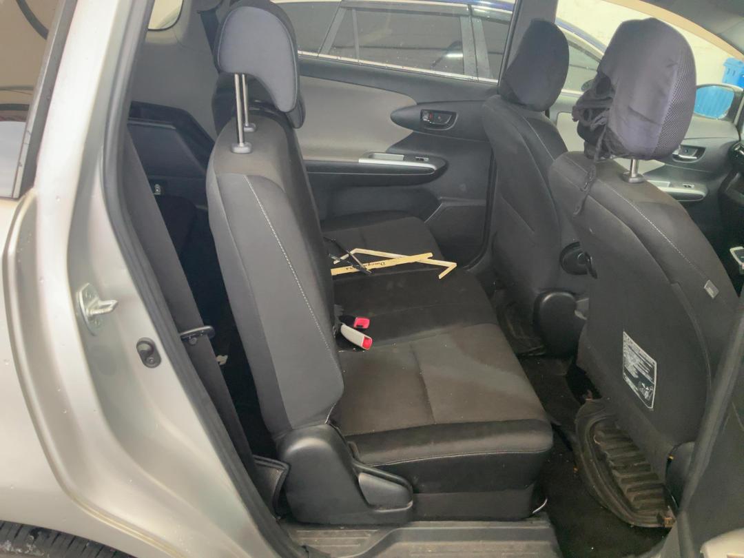 Photo '7' of Toyota Wish