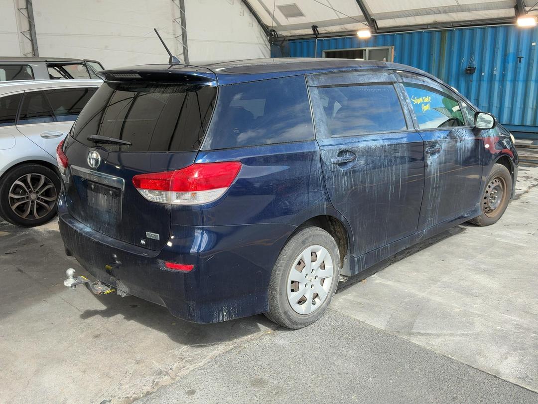 Photo '15' of Toyota Wish Photo '15' of Toyota Wish
