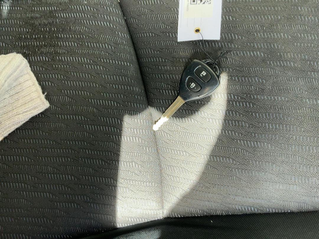 Photo '21' of Toyota Wish Photo '21' of Toyota Wish