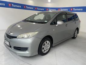 Photo '4' of Toyota Wish