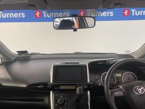 Photo '17' of Toyota Wish