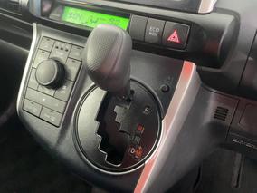 Photo '30' of Toyota Wish