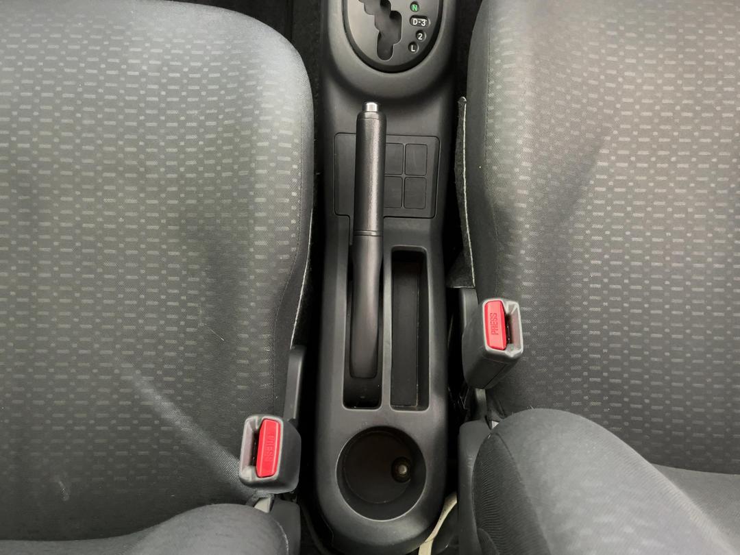 Photo '25' of Toyota Yaris
