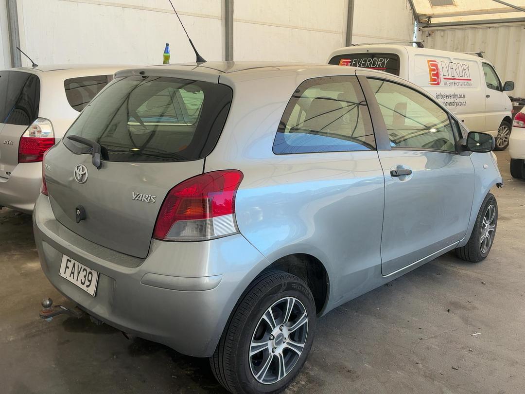 Photo '10' of Toyota Yaris T130