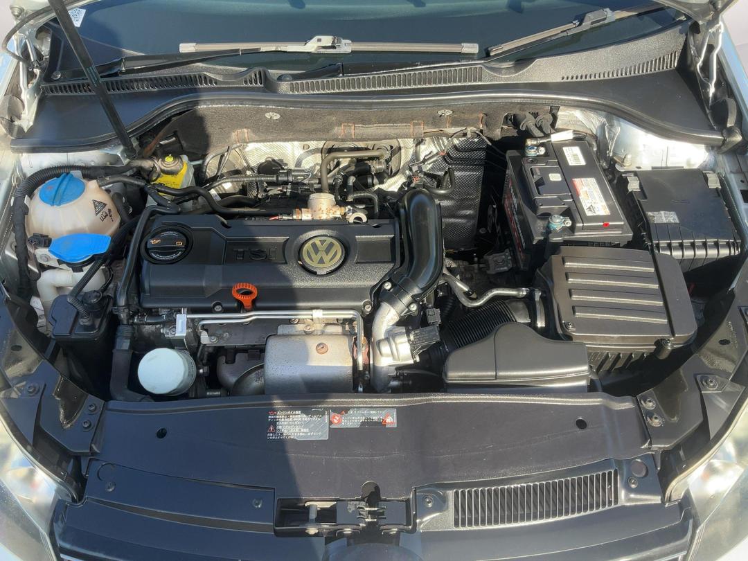 Photo '13' of Volkswagen Golf