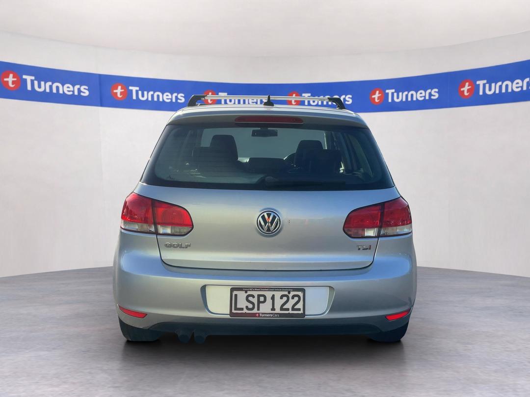 Photo '6' of Volkswagen Golf