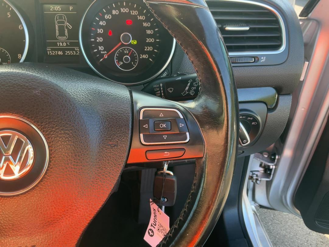 Photo '26' of Volkswagen Golf
