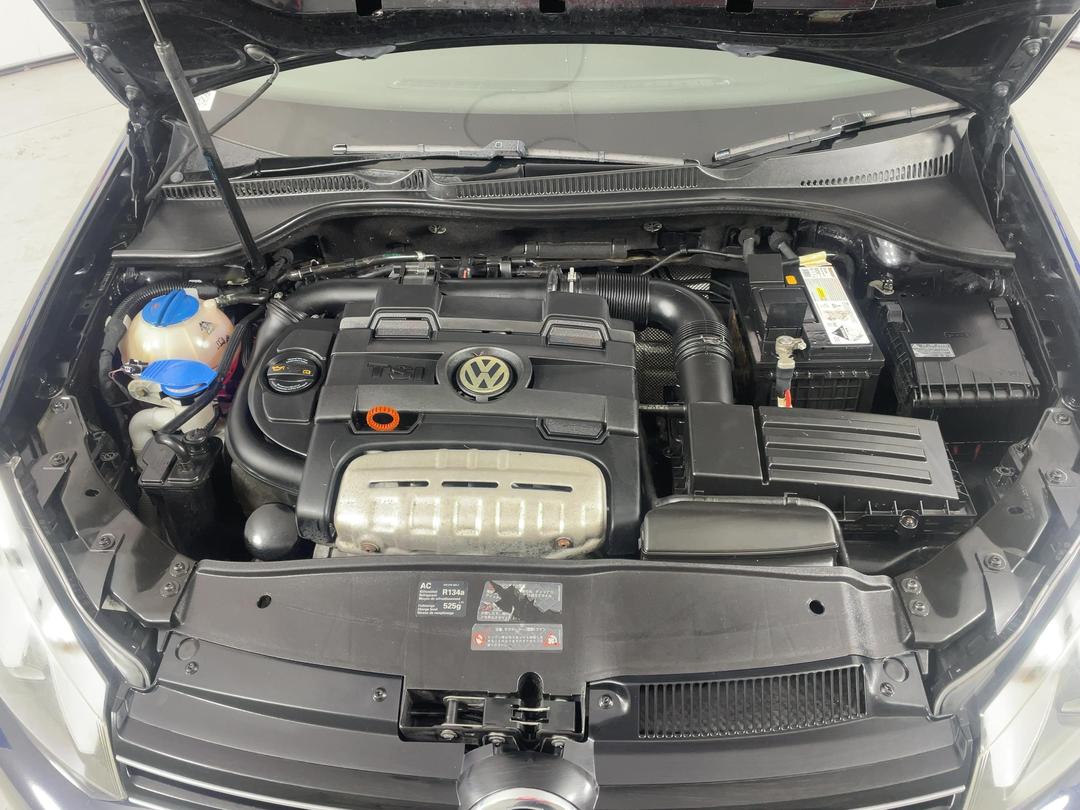 Photo '13' of Volkswagen Golf