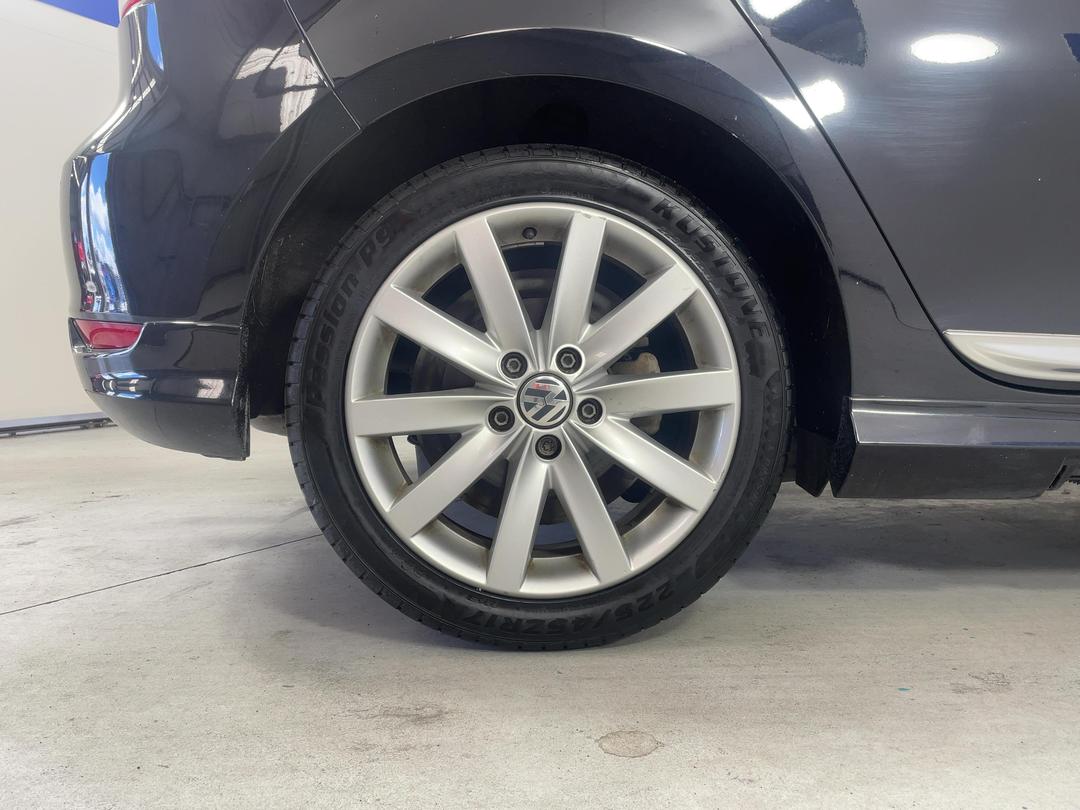 Photo '12' of Volkswagen Golf