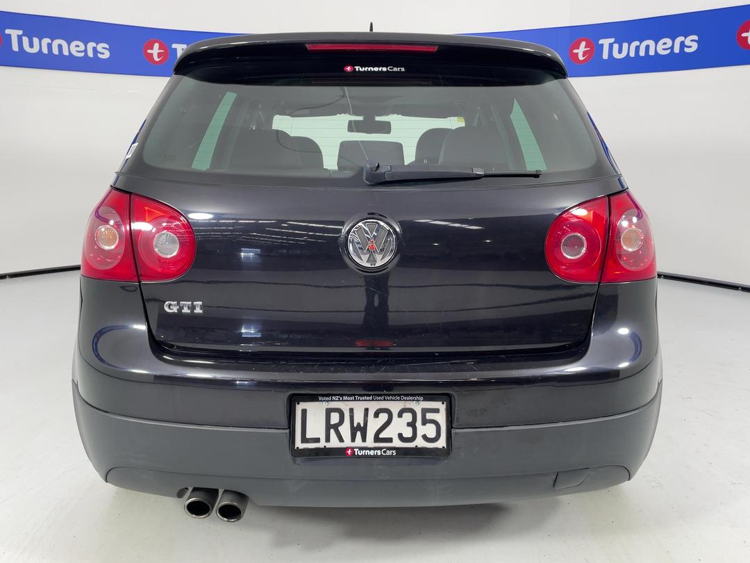 Photo '6' of Volkswagen Golf