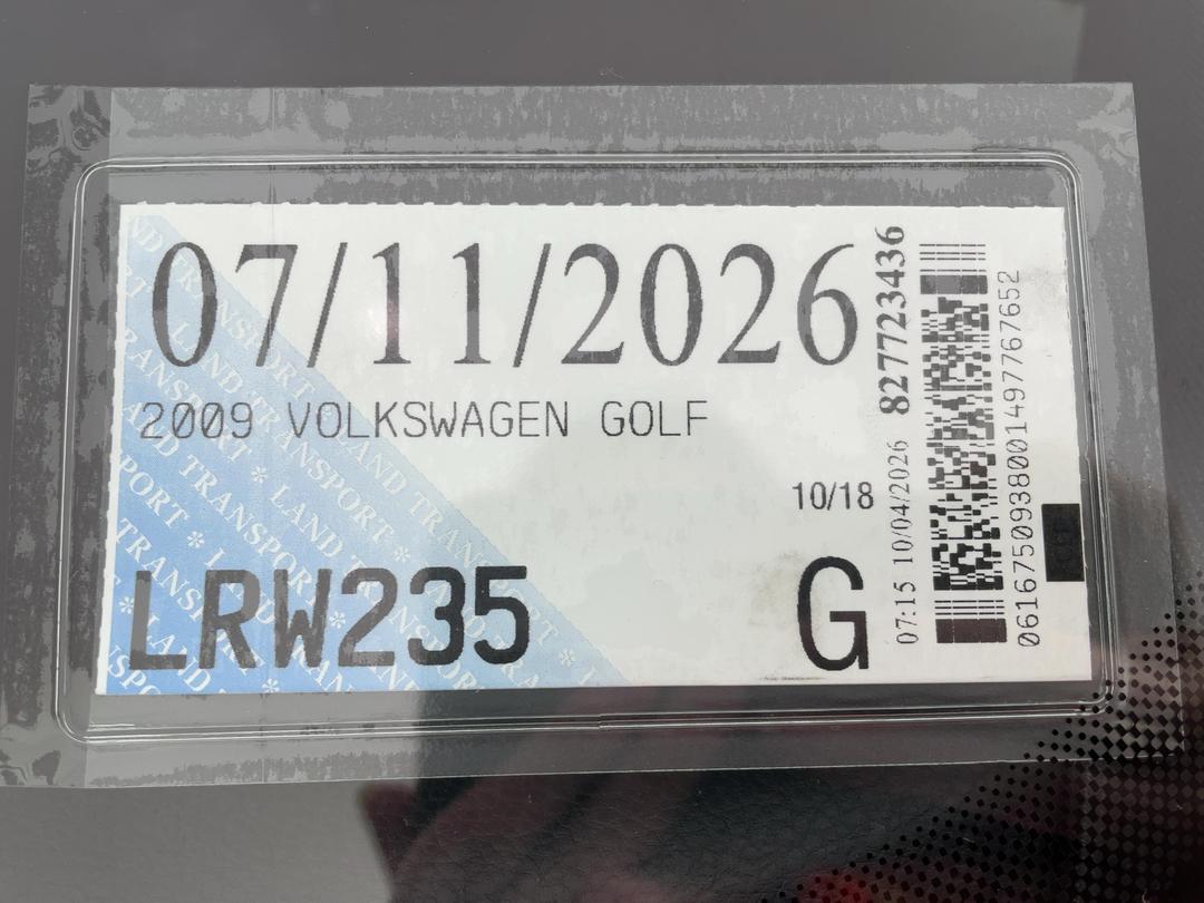 Photo '24' of Volkswagen Golf