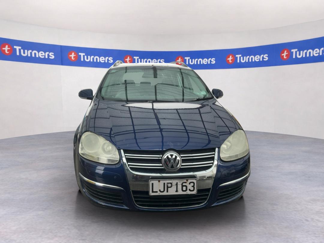 Photo '2' of Volkswagen Golf Variant TSI Trendline Photo '2' of Volkswagen Golf Variant TSI Trendline
