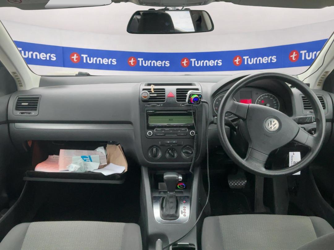 Photo '15' of Volkswagen Golf Variant TSI Trendline Photo '15' of Volkswagen Golf Variant TSI Trendline