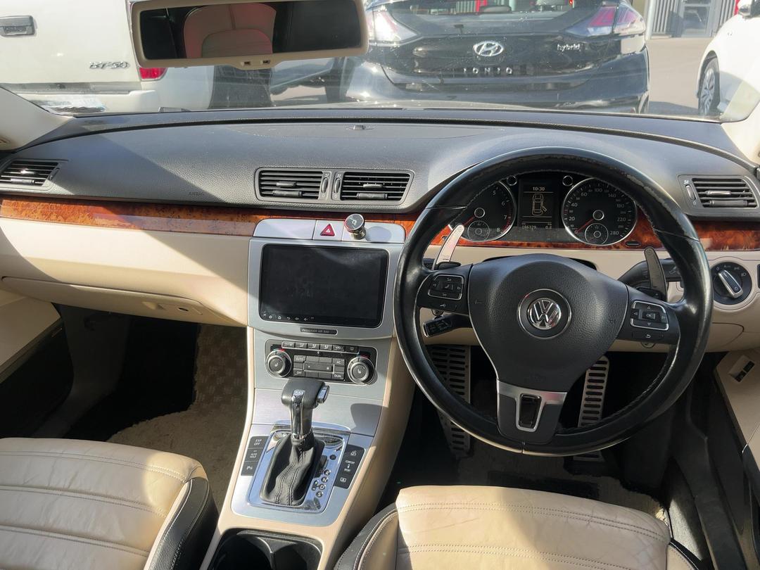 Photo '15' of Volkswagen Passat CC V6 4Motion Photo '15' of Volkswagen Passat CC V6 4Motion
