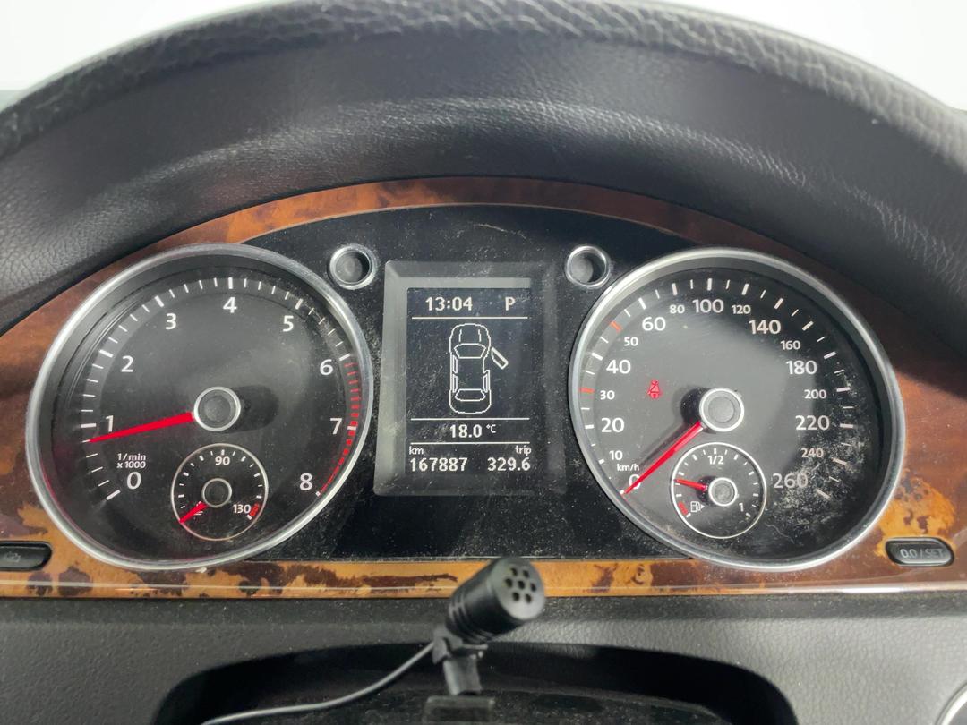 Photo '19' of Volkswagen Passat Variant3.2V64M Photo '19' of Volkswagen Passat Variant3.2V64M