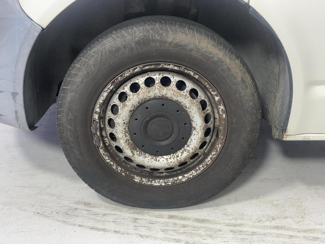 Photo '5' of Volkswagen T5 SWB TDI TIP