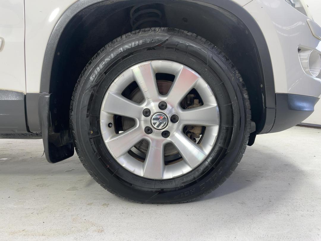 Photo '9' of Volkswagen Tiguan