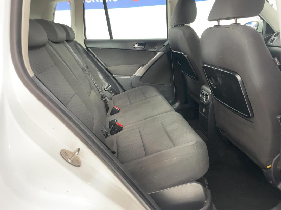 Photo '20' of Volkswagen Tiguan