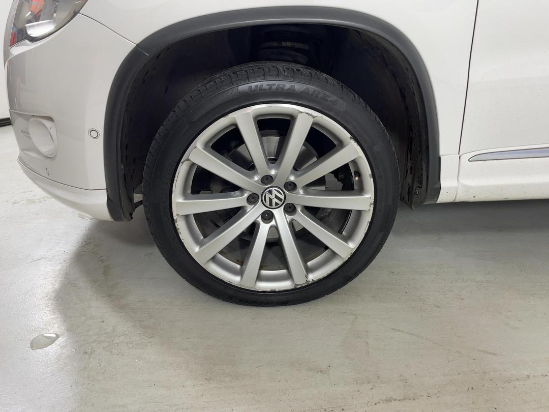 Photo '10' of Volkswagen Tiguan