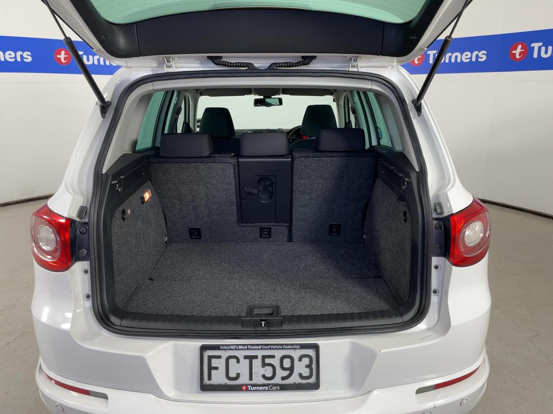 Photo '14' of Volkswagen Tiguan