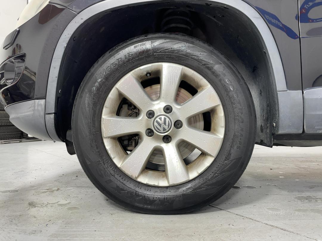 Photo '13' of Volkswagen Tiguan