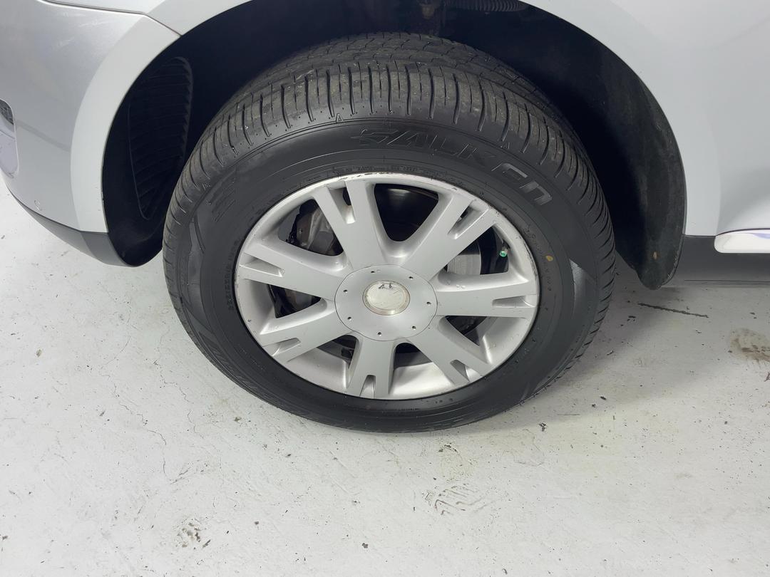 Photo '10' of Volkswagen Touareg