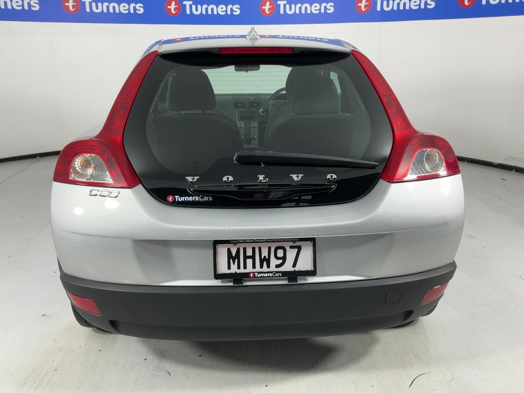 Photo '6' of Volvo C30