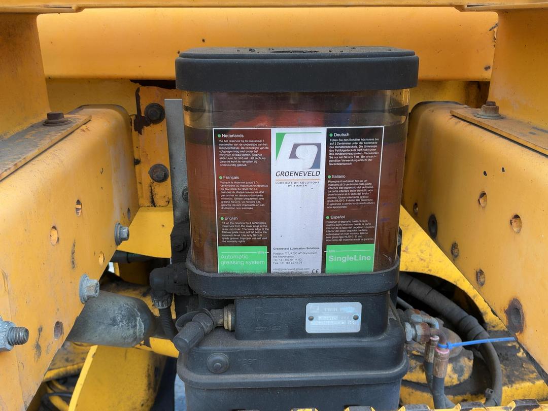 Photo '14' of Volvo L180F Log Loader