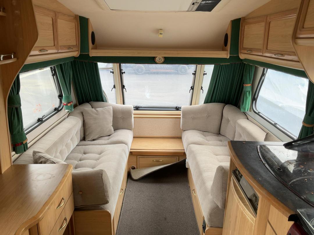 Photo '10' of Archway Royale Caravan - Tandem Photo '10' of Archway Royale Caravan - Tandem