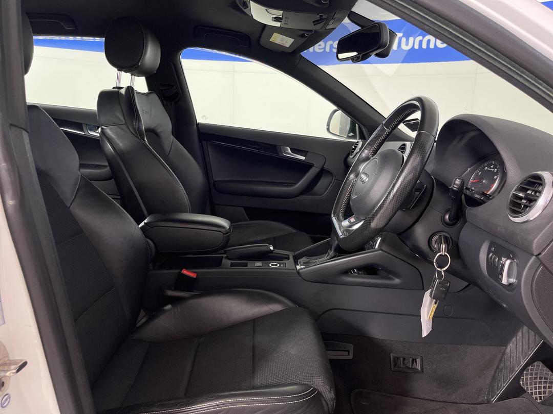 Photo '16' of Audi A3