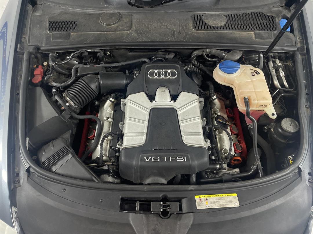 Photo '11' of Audi A6 T FSI Q Avant