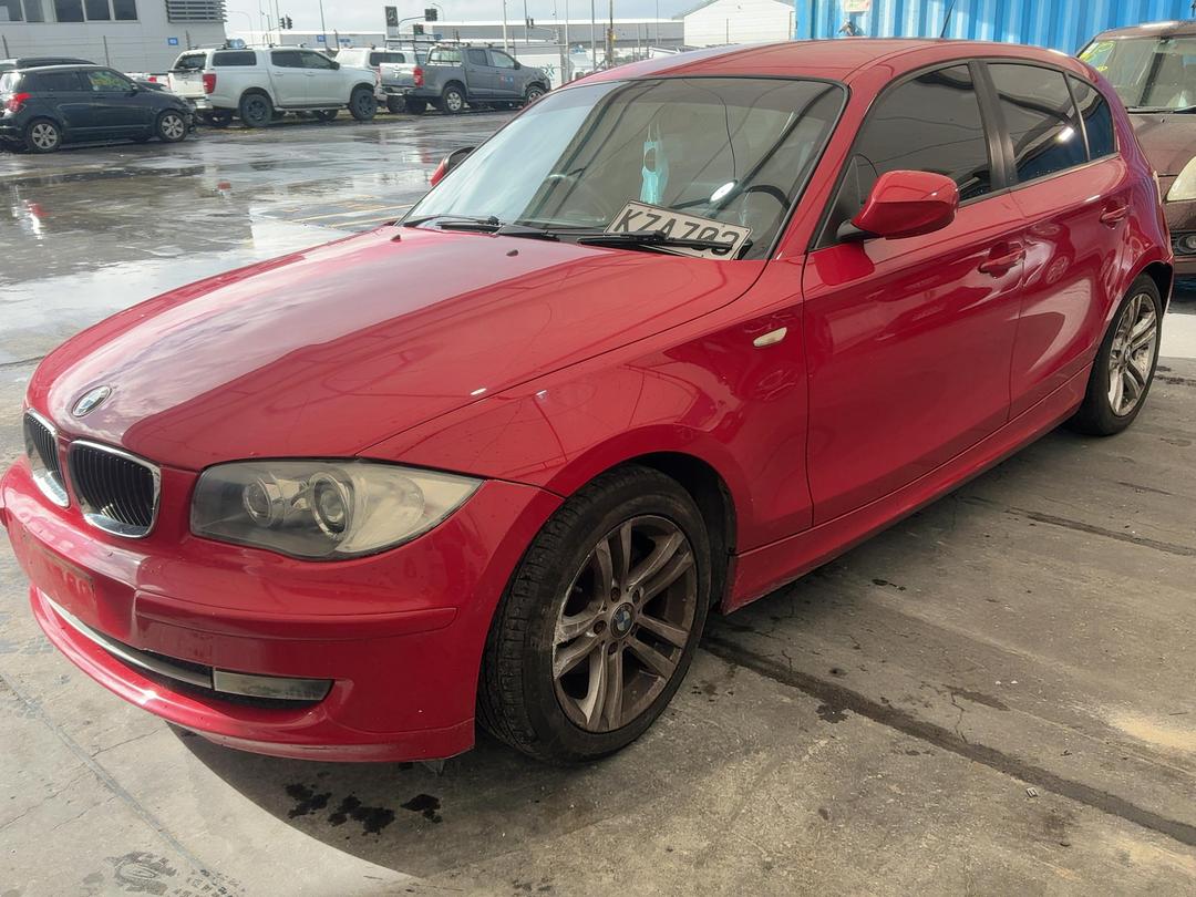 Photo '3' of BMW 1 Series 116I Photo '3' of BMW 1 Series 116I