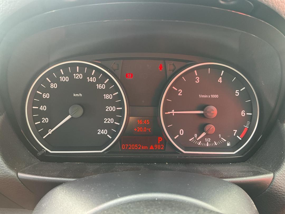 Photo '8' of BMW 116I